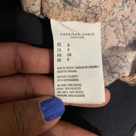 American Eagle High-Waisted Floral Slit Lined Mini Skirt Sz Small Feminine Cute - Picture 9 of 10